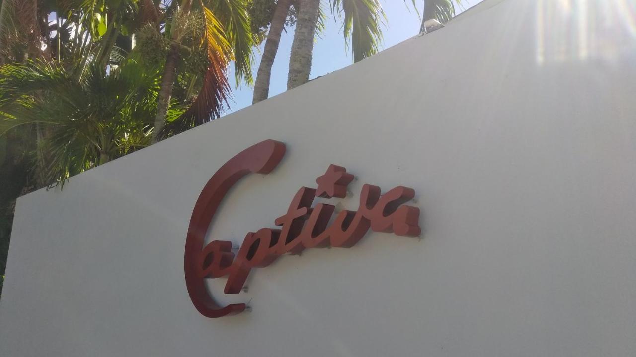Point O'Rocks Captiva Beach Resort מראה חיצוני תמונה