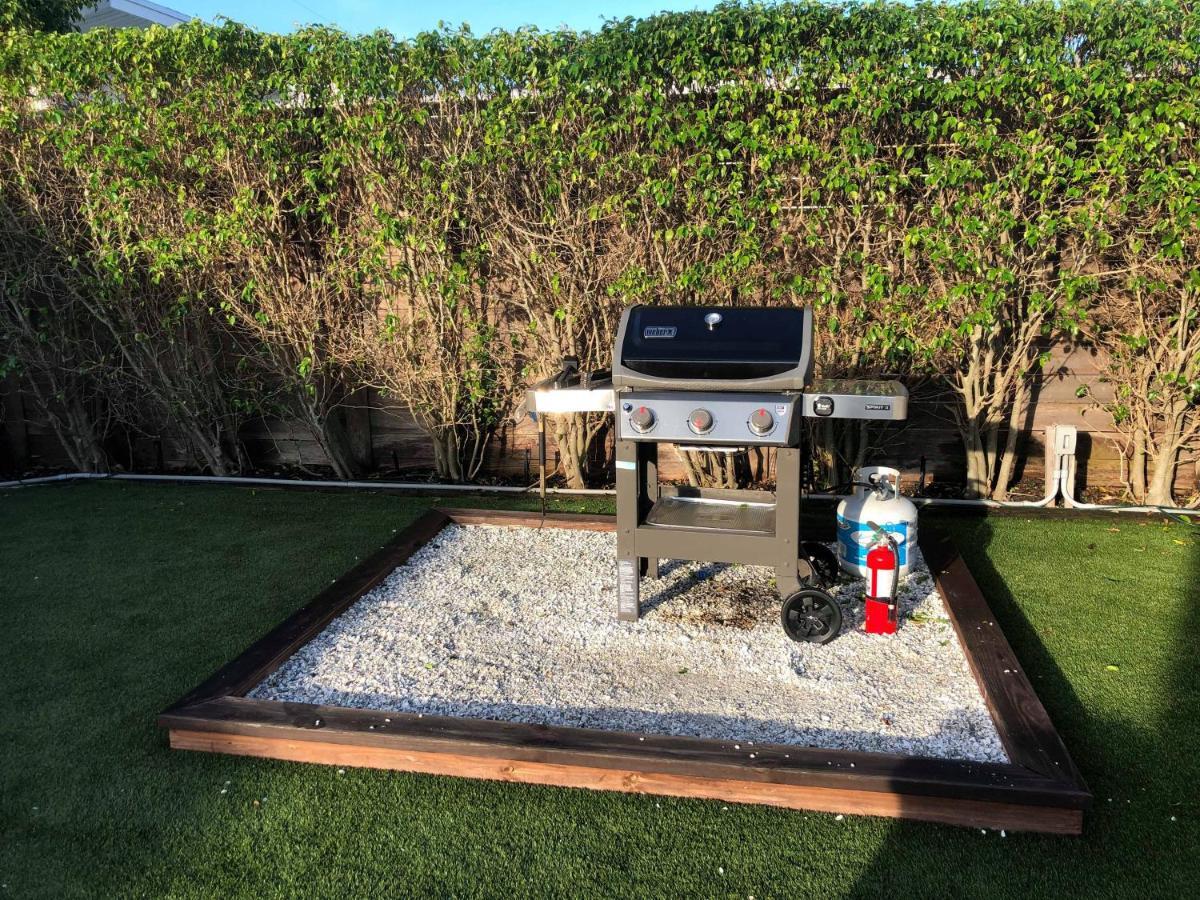 Point O'Rocks Captiva Beach Resort מראה חיצוני תמונה