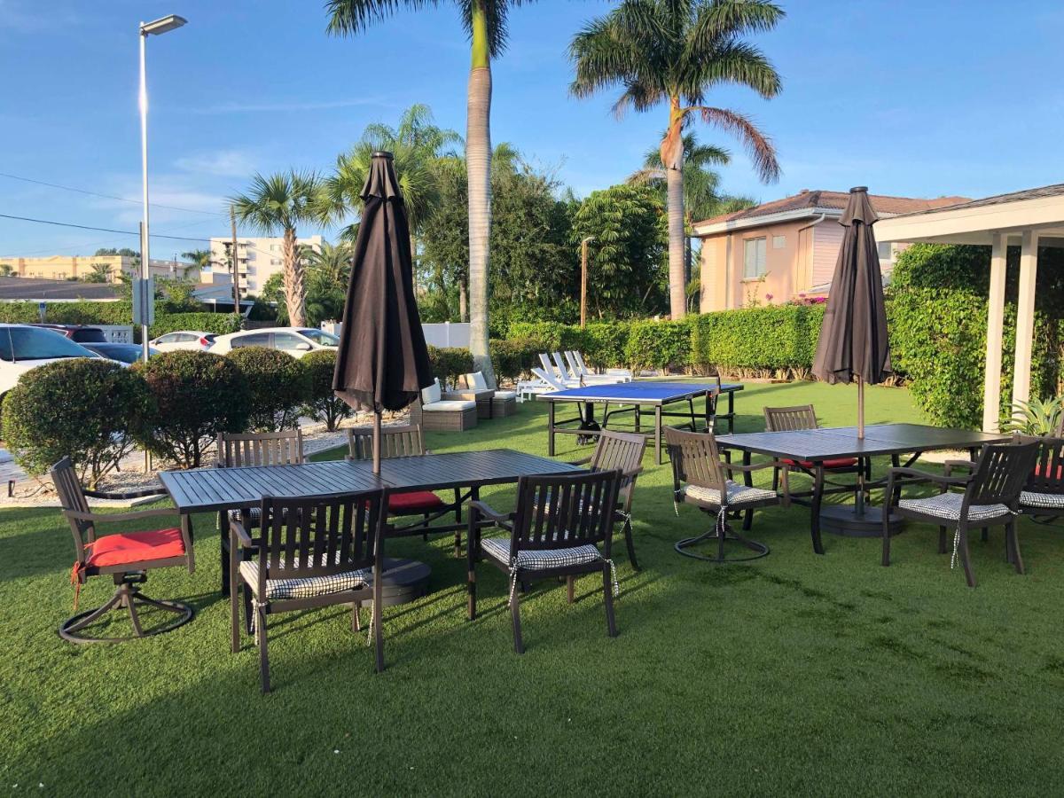 Point O'Rocks Captiva Beach Resort מראה חיצוני תמונה