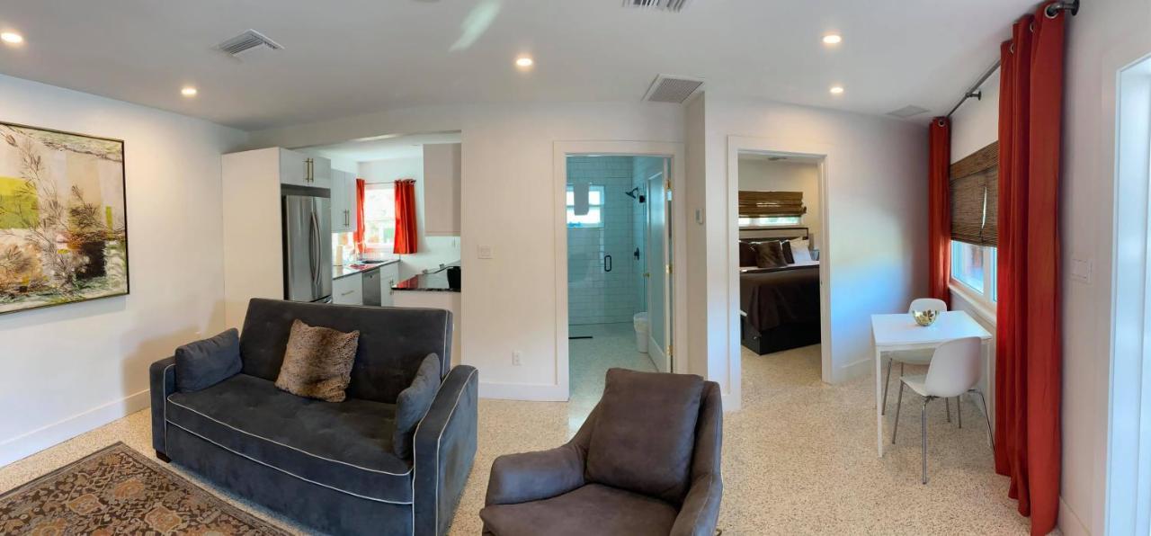 Point O'Rocks Captiva Beach Resort מראה חיצוני תמונה